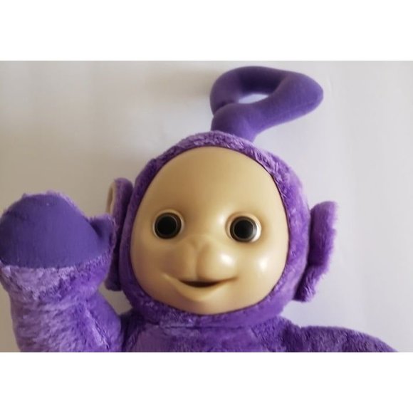 1998 Hasbro Playskool Teletubbies Tinky Winky Tummy Glow Purple Plush Doll - Picture 6 of 7